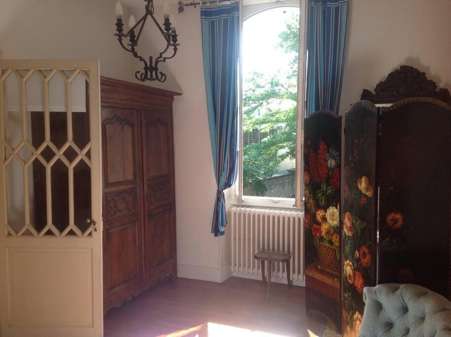 Ancien Presbytere Au Coeur Du Village Mauvezin  المظهر الخارجي الصورة