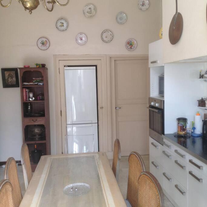 Ancien Presbytere Au Coeur Du Village Mauvezin  المظهر الخارجي الصورة