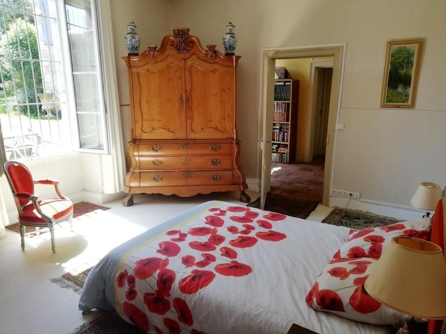Ancien Presbytere Au Coeur Du Village Mauvezin  المظهر الخارجي الصورة